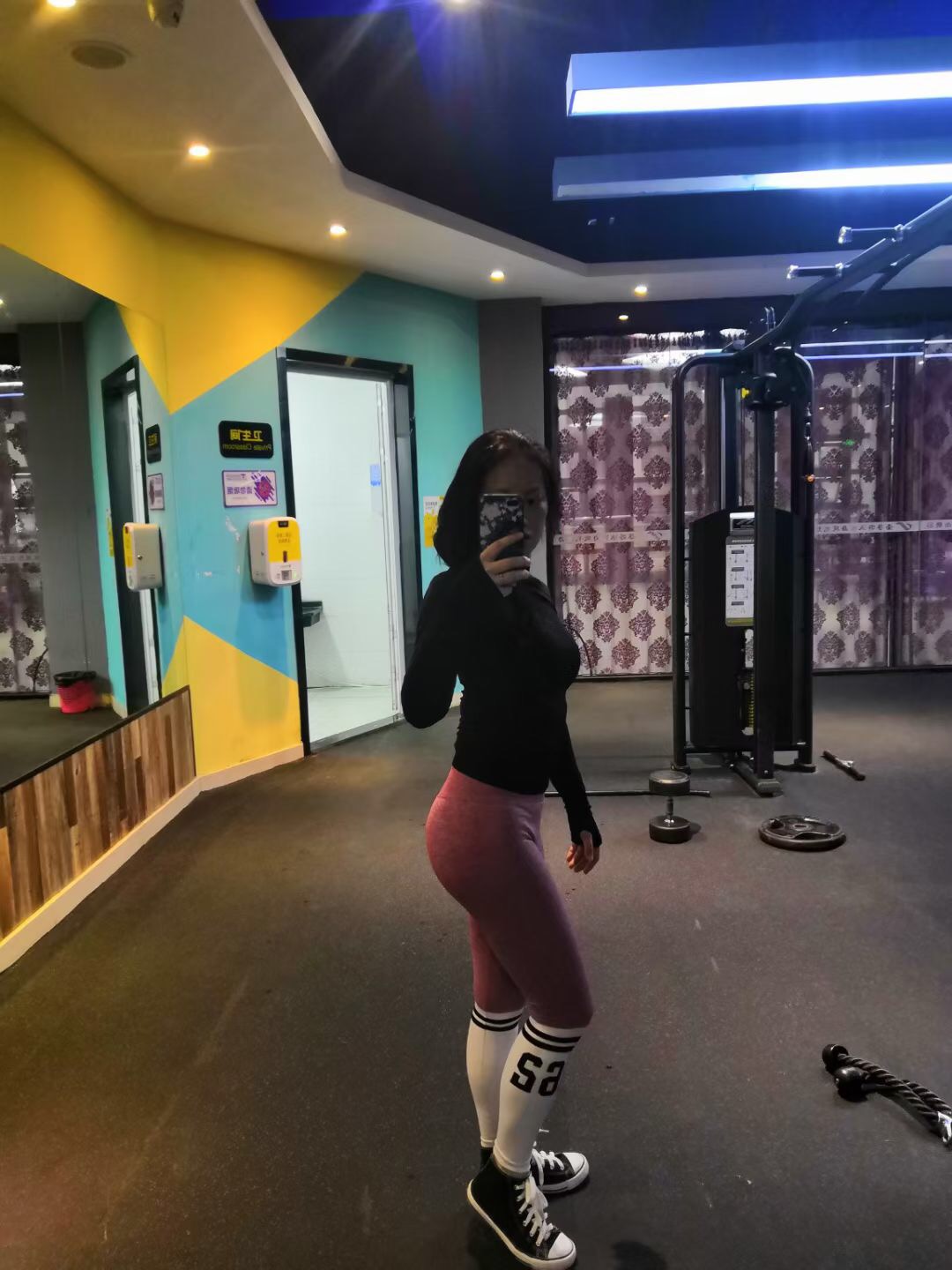 健身大奶熟女